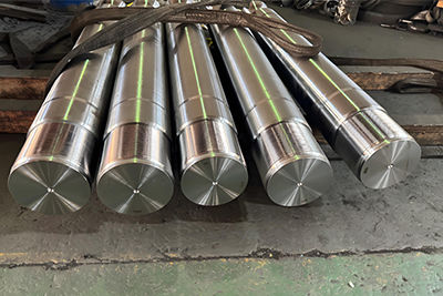 Купить Hard Chrome Piston Rod with 20MnV6 42CrMo4 and 40Cr Materials for High Strength Applications online manufacture
